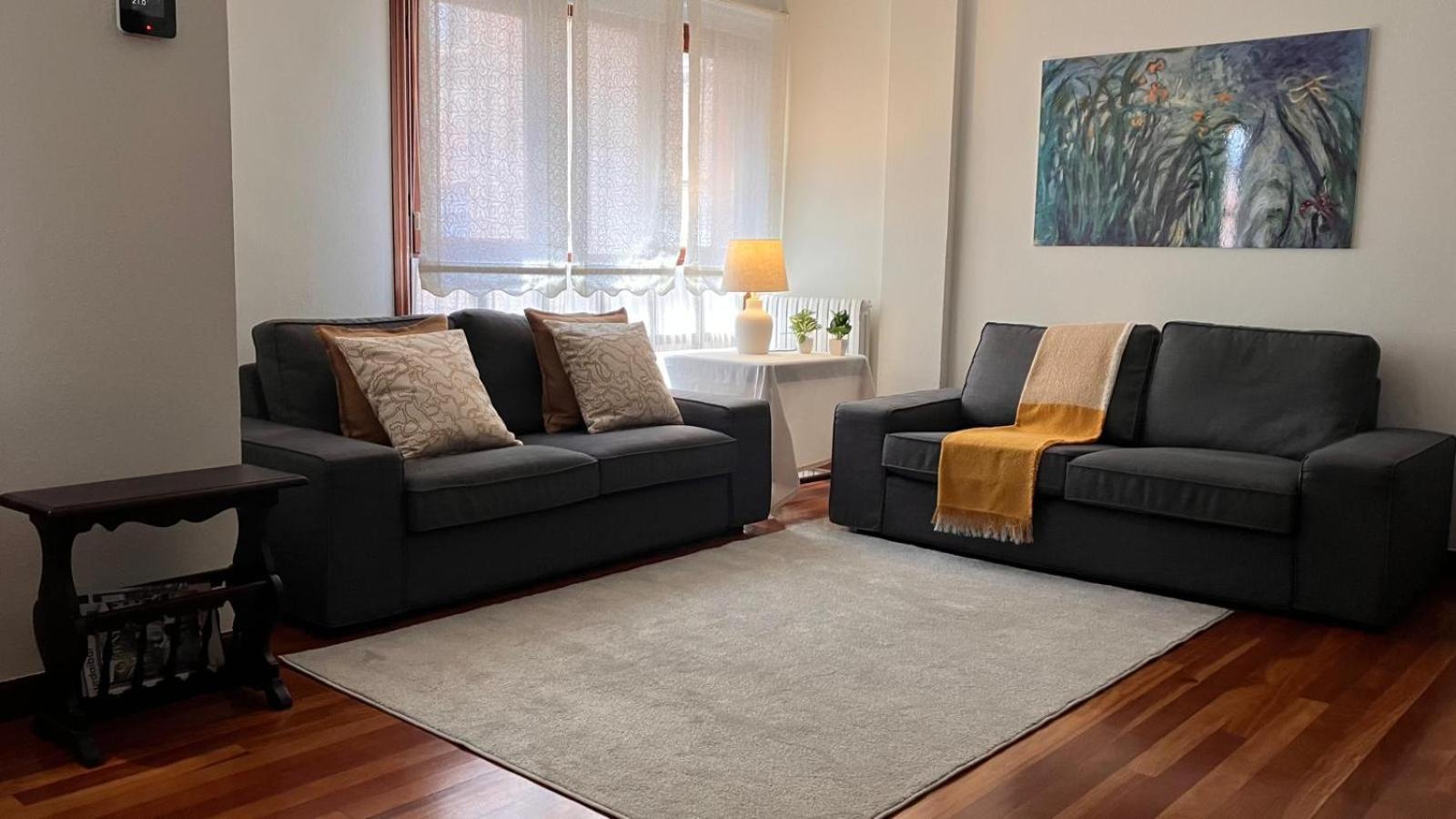 Duplex 122M2, 4 Dormitorios, 2 Banos Completos, Wifi 1Gb มุนดากา ภายนอก รูปภาพ